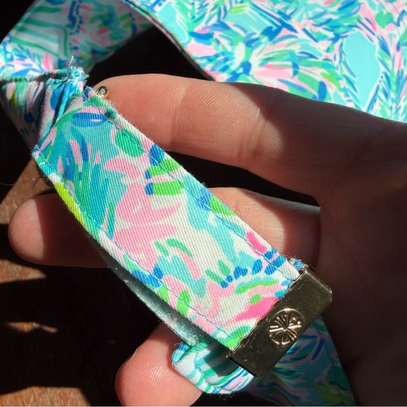 Lilly Pulitzer It’s A Match Visor Pink & Aqua Floral - Picture 4 of 5